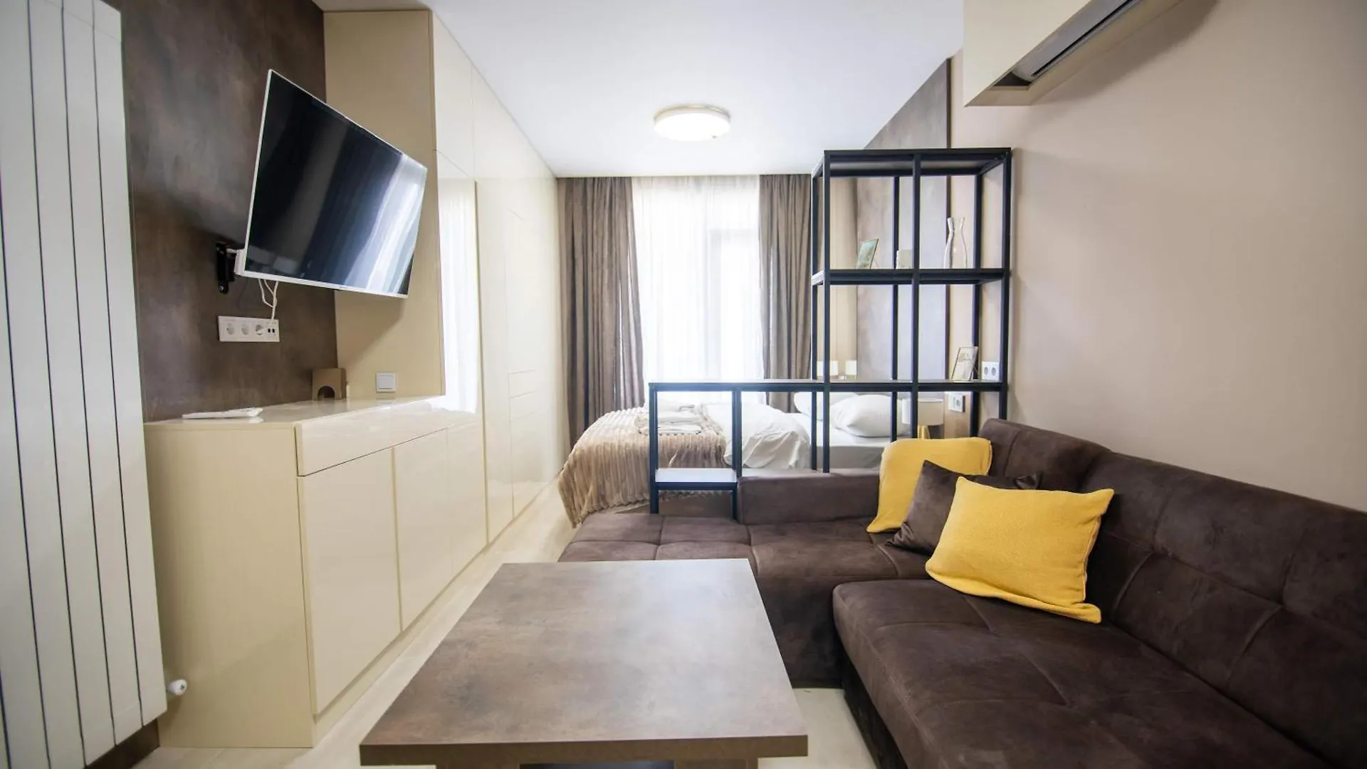 2 Apartment Combo With Full Amenities - By Wehost Batumi Gruzja