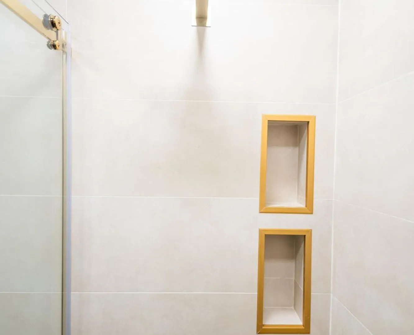 2 Apartment Combo With Full Amenities - By Wehost Batumi 0*,